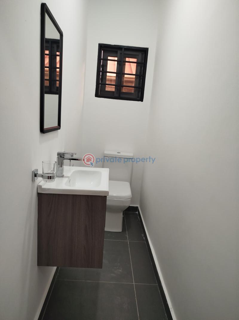 3 bedroom Detached Bungalow For Sale East Legon Hills Accra - 13