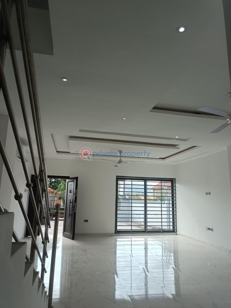 3 bedroom House For Sale Oyarifa Adenta Municipal Accra - 3