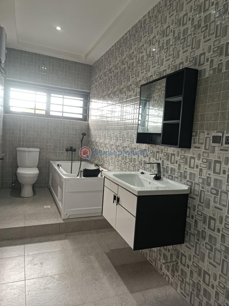 3 bedroom House For Sale Oyarifa Adenta Municipal Accra - 10
