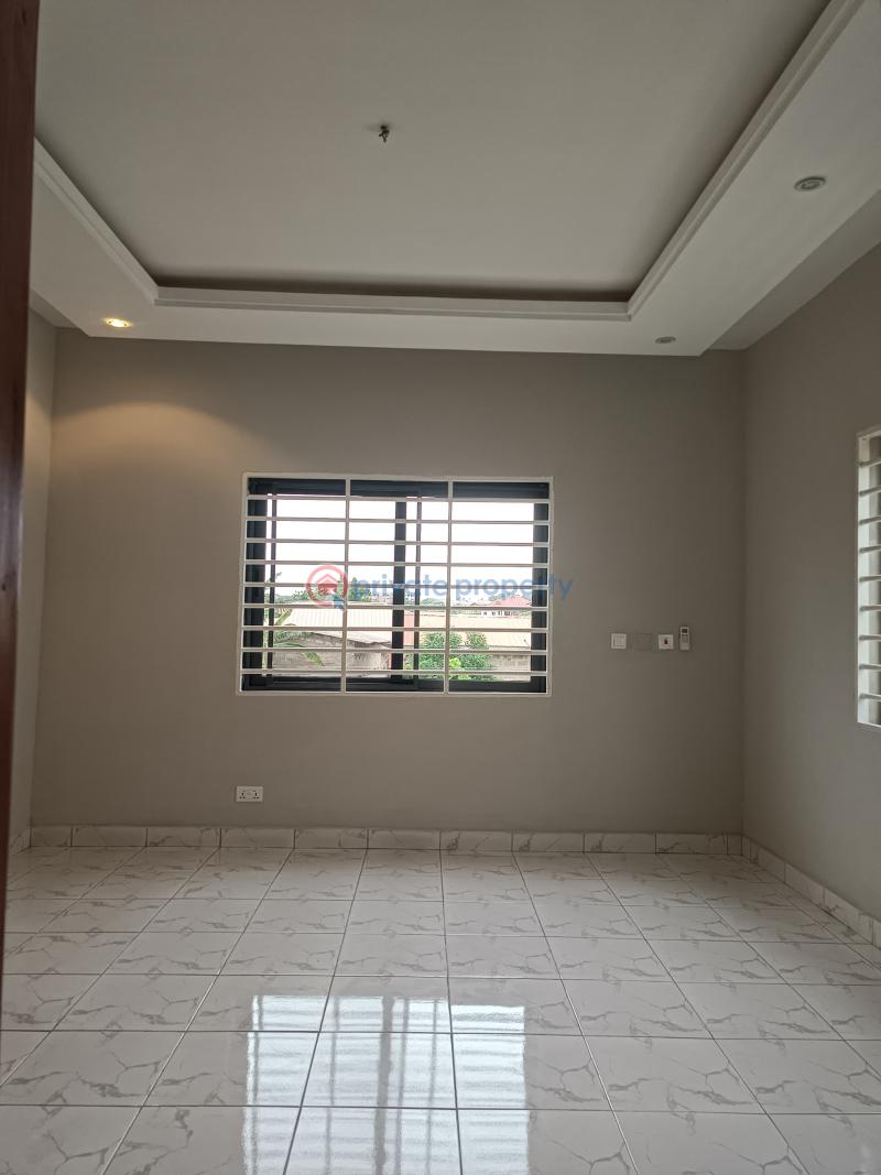 3 bedroom House For Sale Oyarifa Adenta Municipal Accra - 6