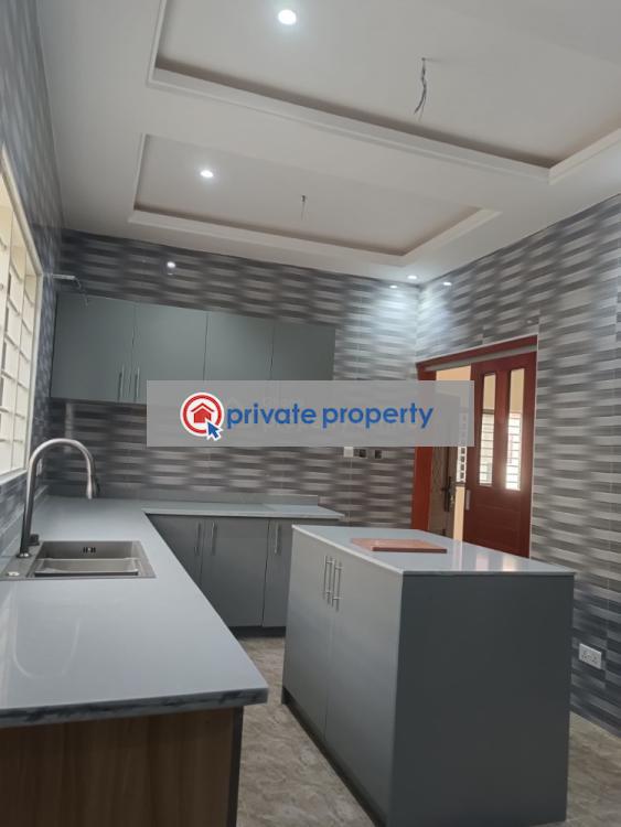 3 bedroom Detached Bungalow For Sale &nbsp;oyarifa La Nkwantanang Madina Municipal Accra - 4