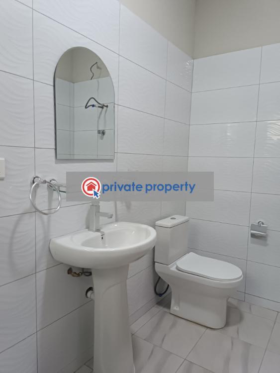 3 bedroom Detached Bungalow For Sale &nbsp;oyarifa La Nkwantanang Madina Municipal Accra - 5