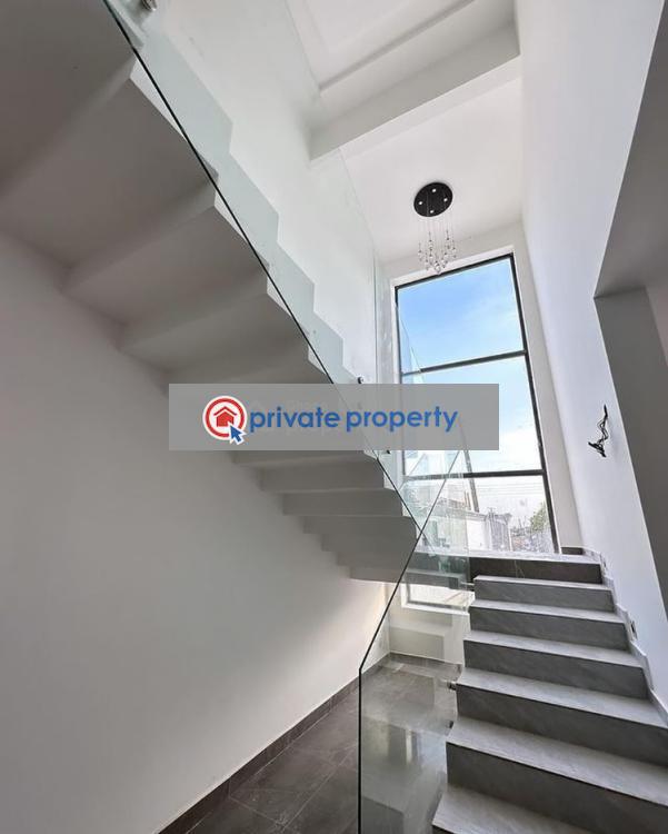 3 bedroom Detached Duplex For Sale &nbsp;ashaley Botwe Adenta Municipal Accra - 5