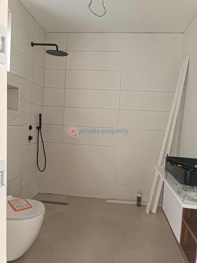 3 bedroom Townhouse For Sale North Legon Accra - 6