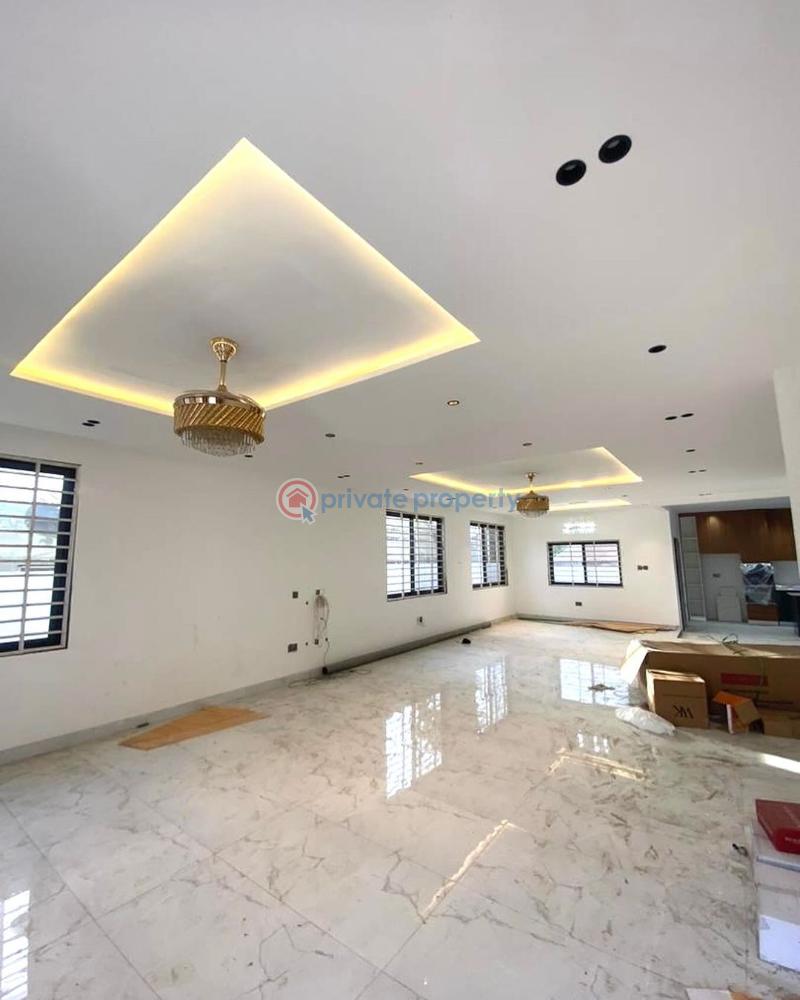 4 bedroom House For Sale Lakeside Estates. Adenta Municipal Accra - 4