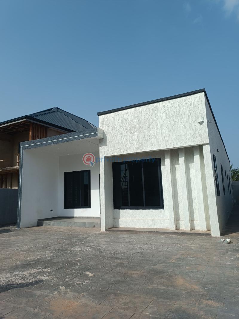 4 bedroom House For Sale Lakeside Adenta Municipal Accra - 2