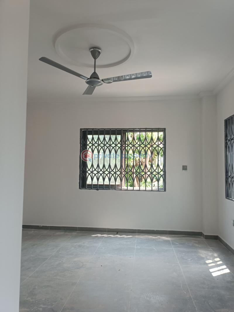 4 bedroom Detached Duplex For Sale Adenta Municipal Accra - 4