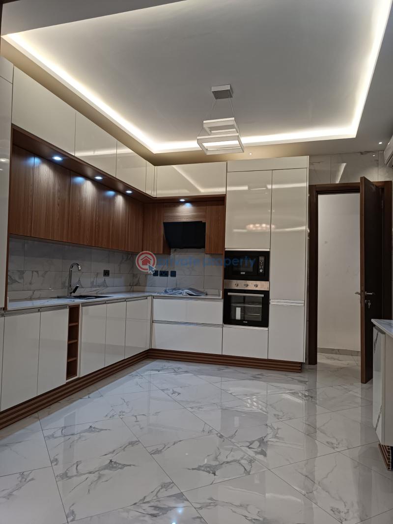 4 bedroom House For Sale East Legon Accra - 10