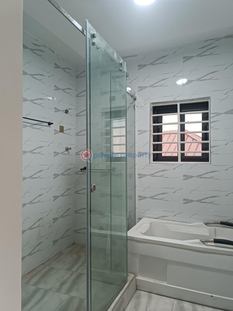 4 bedroom House For Sale Oyarifa Adenta Municipal Accra - 0