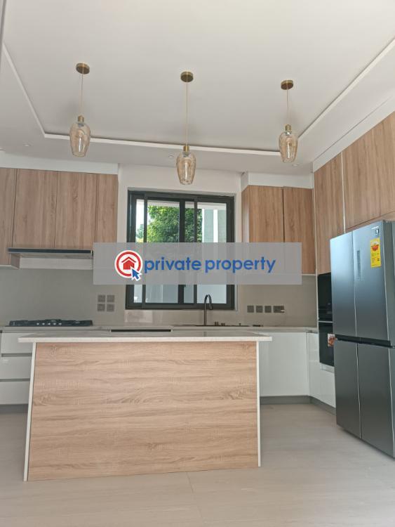 4 bedroom Detached Duplex For Sale East Legon Accra - 16