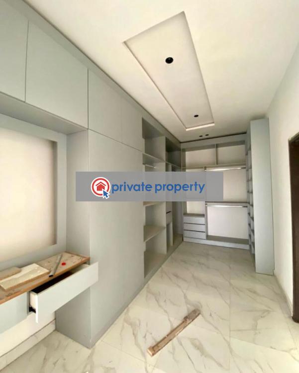 4 bedroom Detached Duplex For Sale &nbsp;lakeside Adenta Municipal Accra - 4