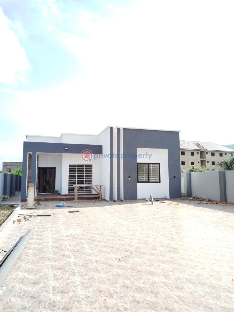 4 bedroom House For Sale Ayi Mensah Accra Metropolitan  - 13