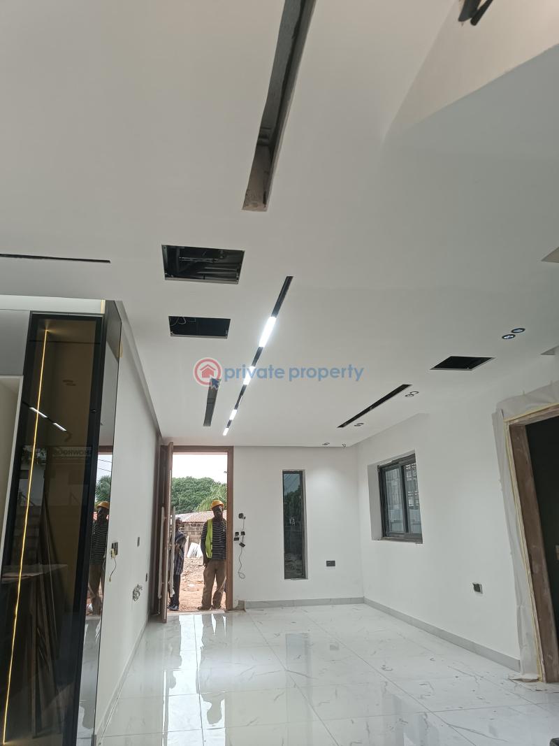 4 bedroom House For Sale Dzorwulu Accra - 7