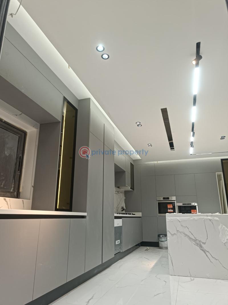 4 bedroom House For Sale Dzorwulu Accra - 4