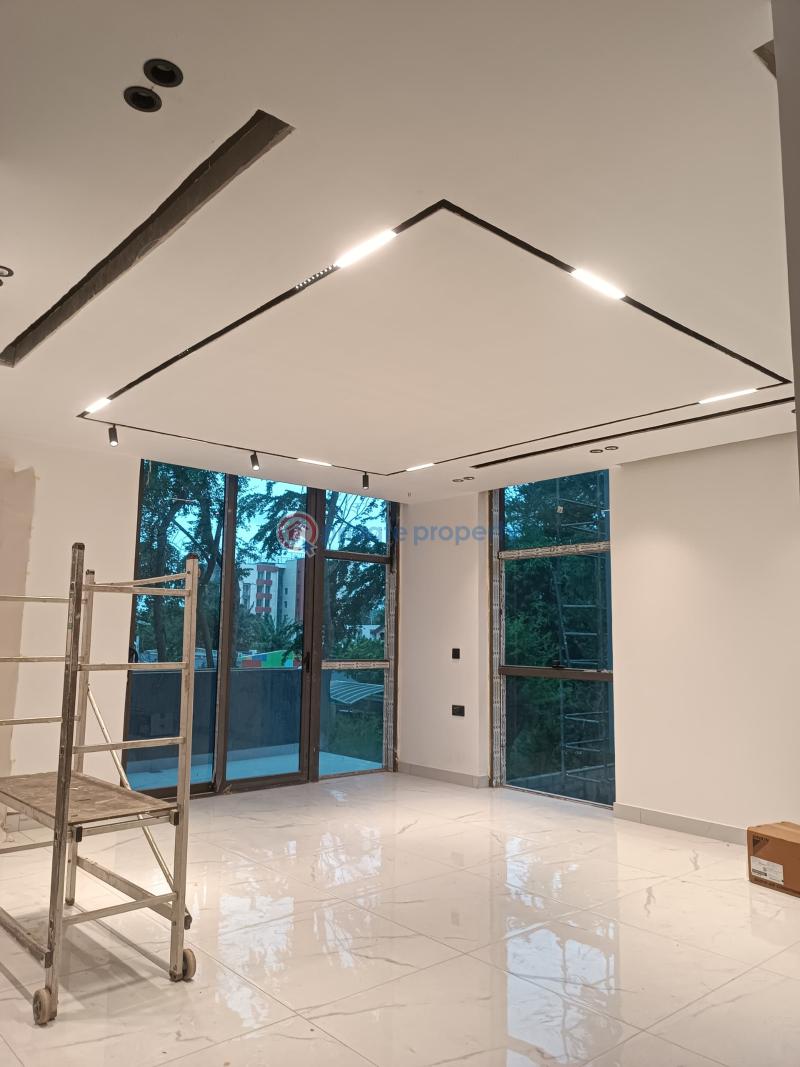 4 bedroom House For Sale Dzorwulu Accra - 3