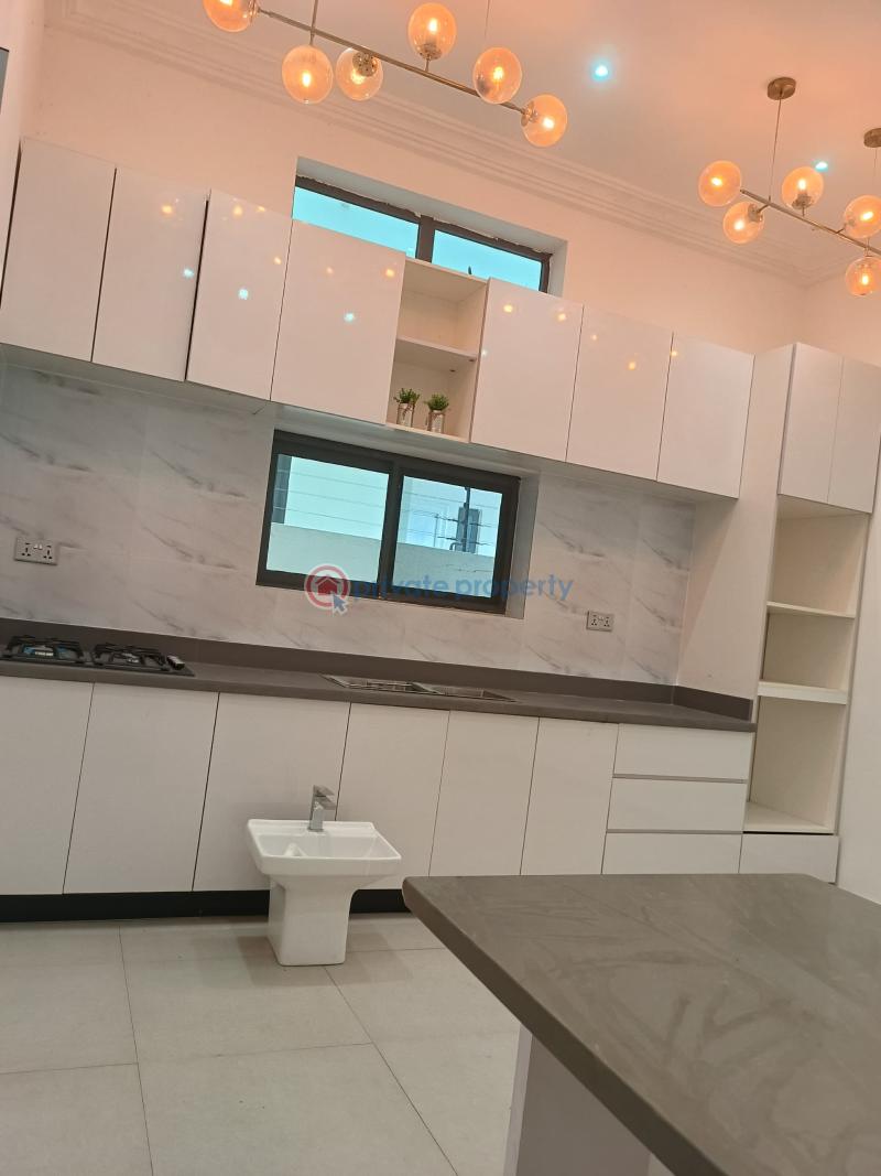 4 bedroom House For Sale Ayi Mensah Adenta Municipal Accra - 3