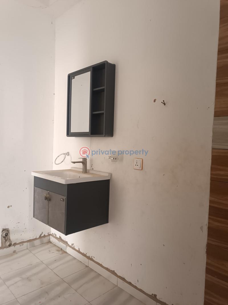4 bedroom House For Sale Ogbojo East Legon Accra - 4