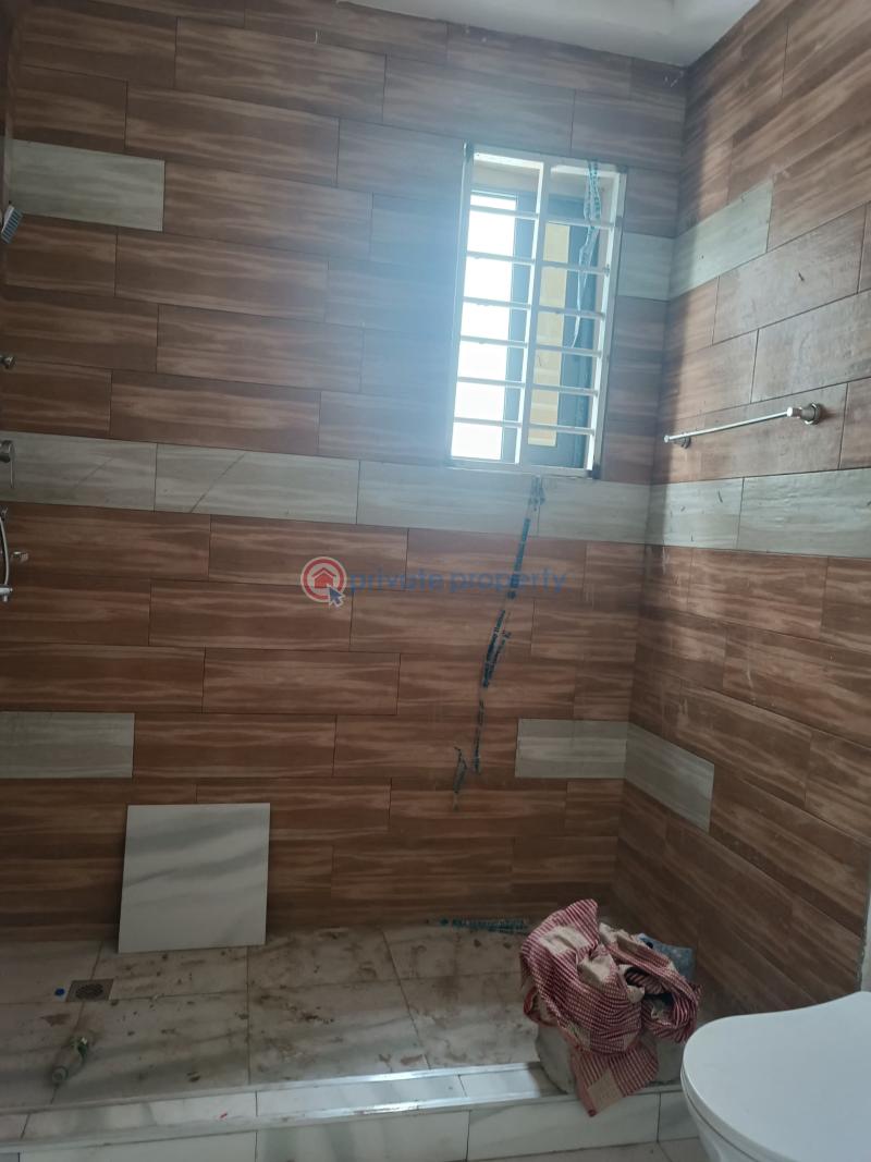 4 bedroom House For Sale Ogbojo East Legon Accra - 3