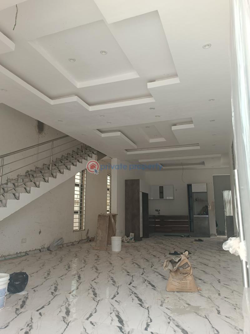 4 bedroom House For Sale Ogbojo East Legon Accra - 0