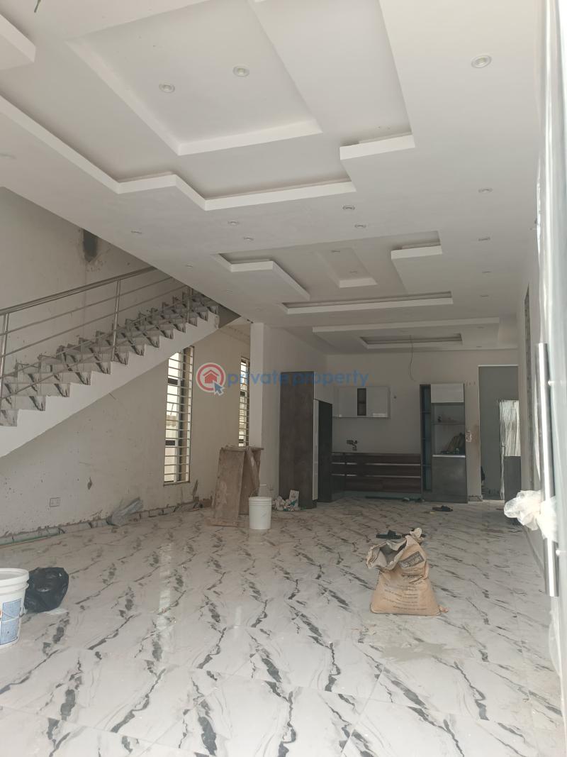 4 bedroom House For Sale Ogbojo East Legon Accra - 1