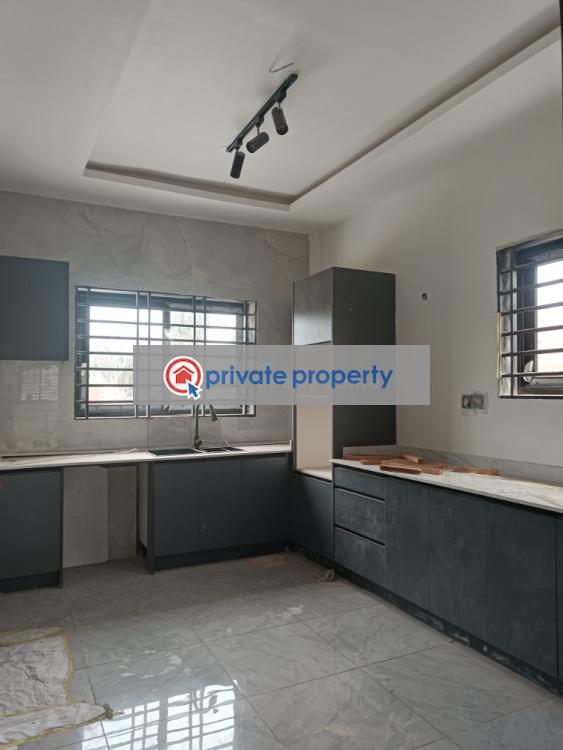 4 bedroom Detached Duplex For Sale East Legon Accra - 4