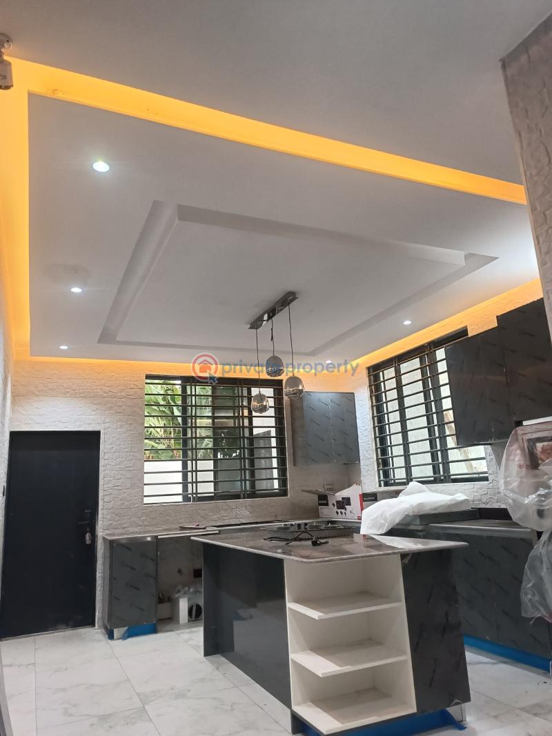 4 bedroom Detached Duplex For Sale Adjiringanor East Legon Accra - 0
