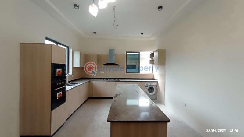 4 bedroom House For Sale Oyarifa Adenta Municipal Accra - 0