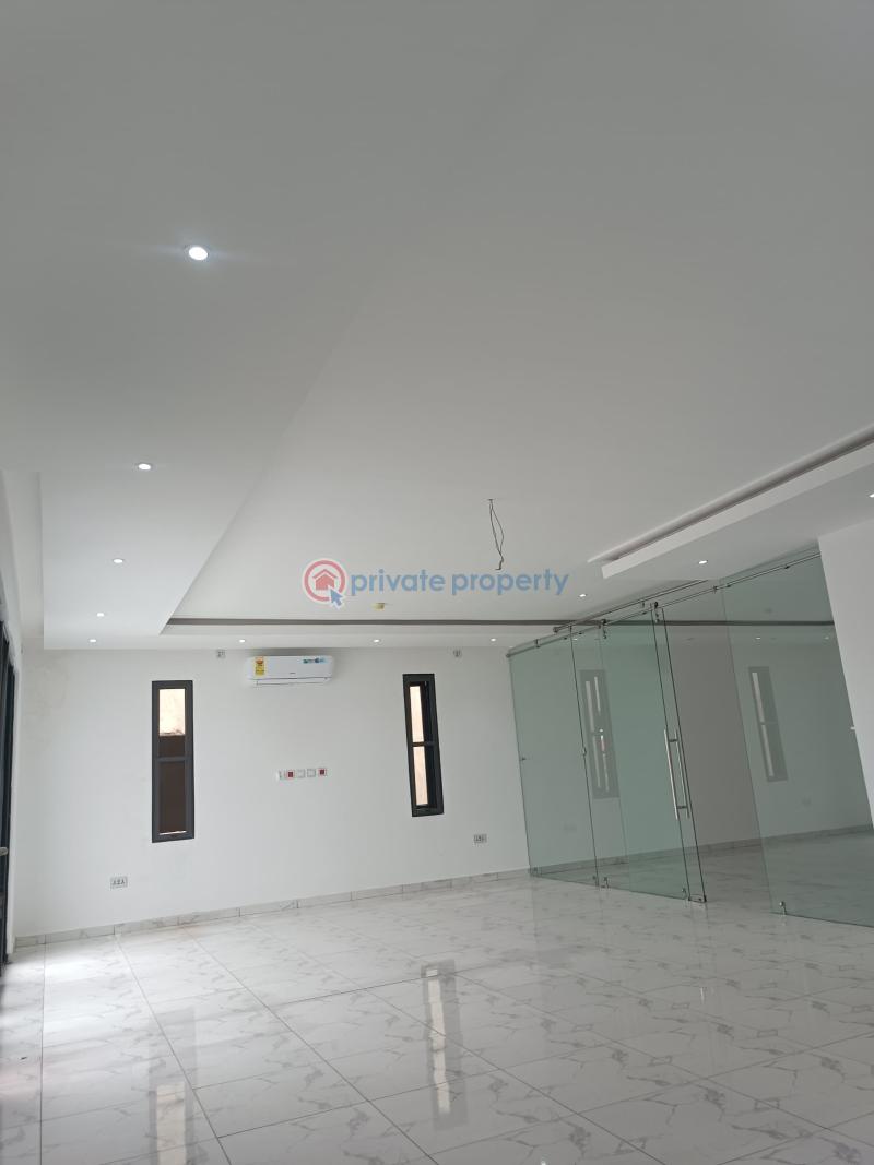 4 bedroom Detached Duplex For Sale East Legon Accra - 12