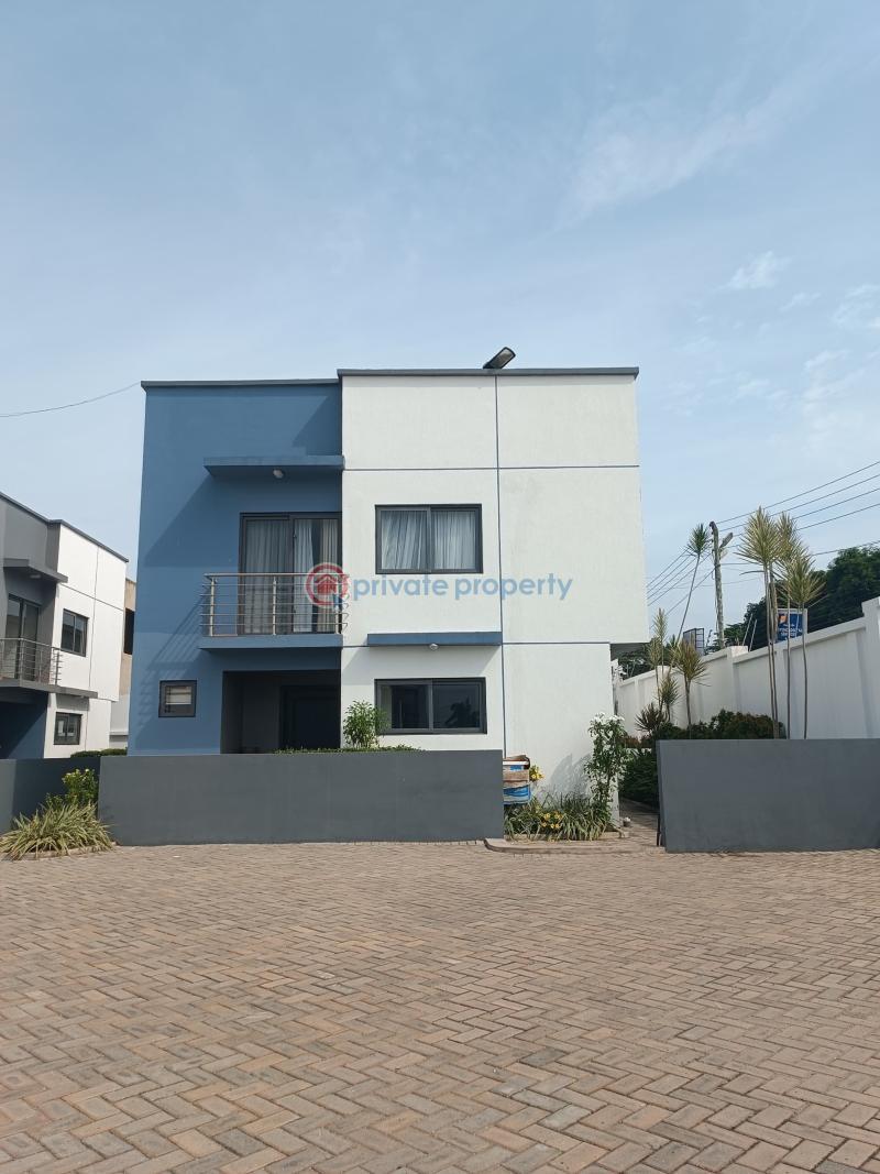 4 bedroom Townhouse For Sale North Legon Accra - 19