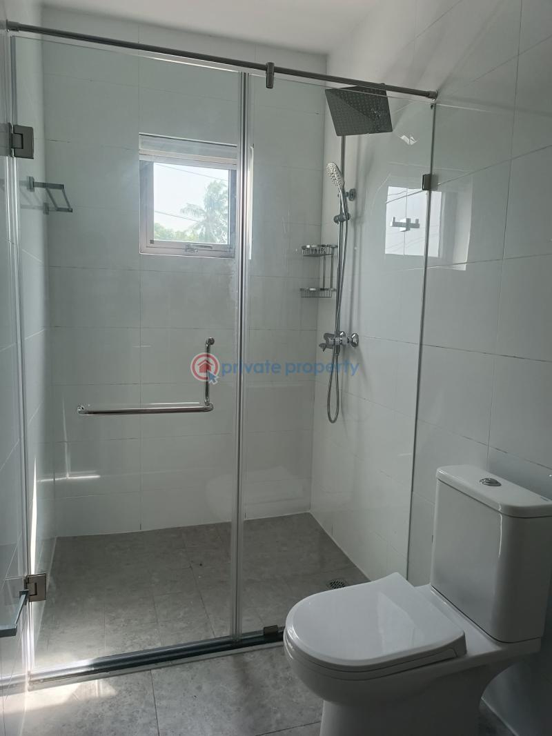4 bedroom Townhouse For Sale North Legon Accra - 3