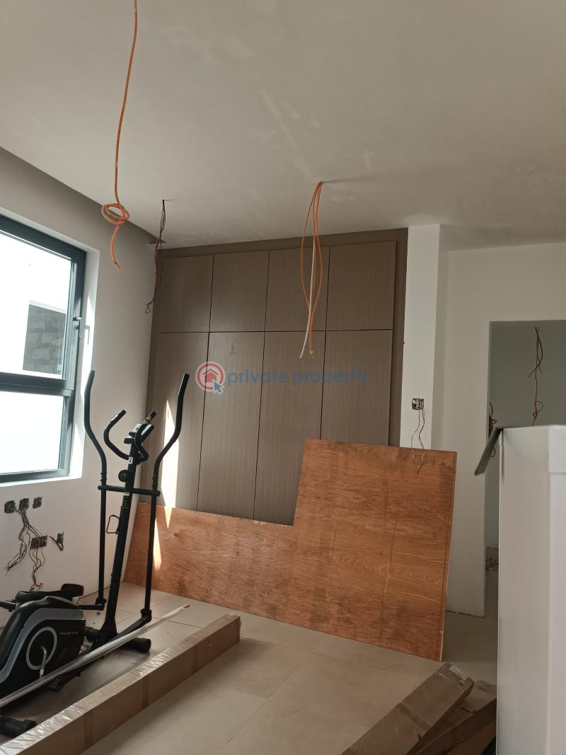 4 bedroom Townhouse For Sale North Legon Accra - 11