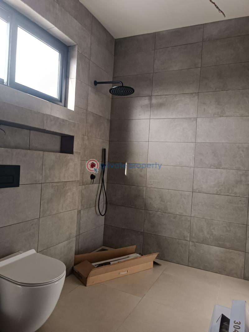4 bedroom Townhouse For Sale North Legon Accra - 0