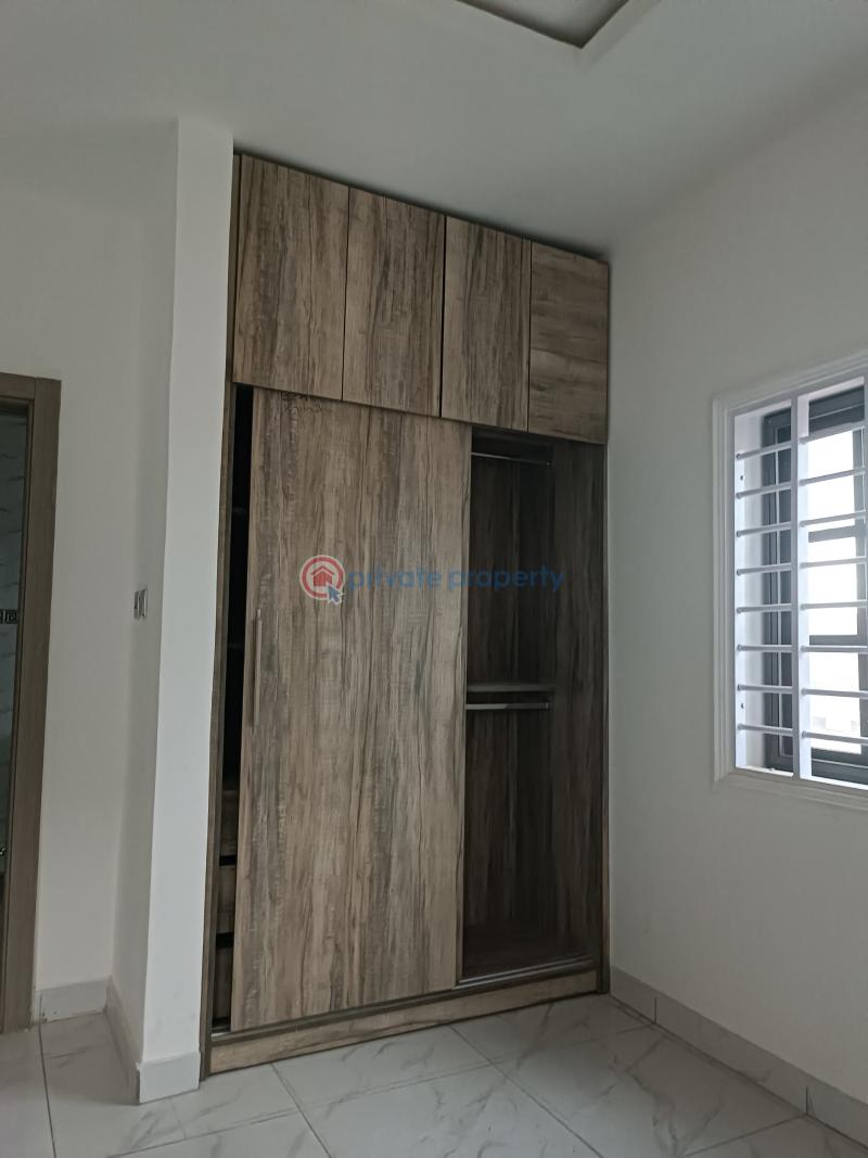 5 bedroom House For Sale West Legon Accra - 3