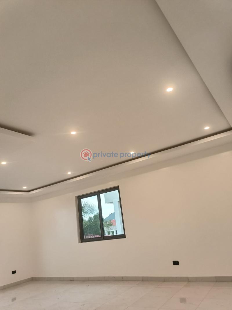 5 bedroom House For Sale Dzorwulu Accra - 5