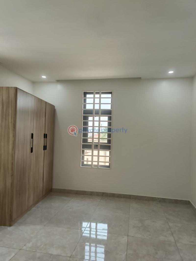 5 bedroom Detached Duplex For Sale Pantang Adenta Municipal Accra - 8