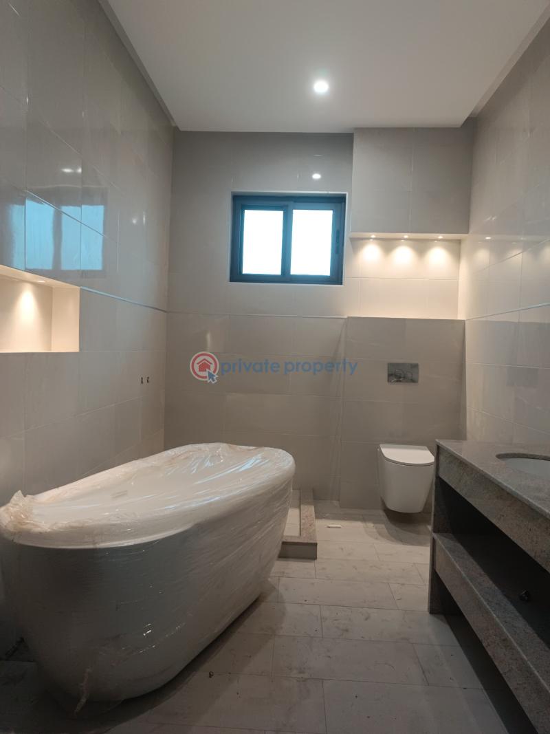 5 bedroom House For Sale Dzorwulu Accra - 4