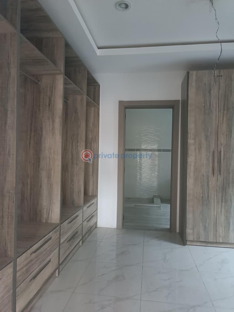 5 bedroom House For Sale West Legon Accra - 1