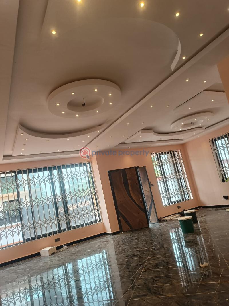 5 bedroom House For Sale Ogbojo East Legon Accra - 1