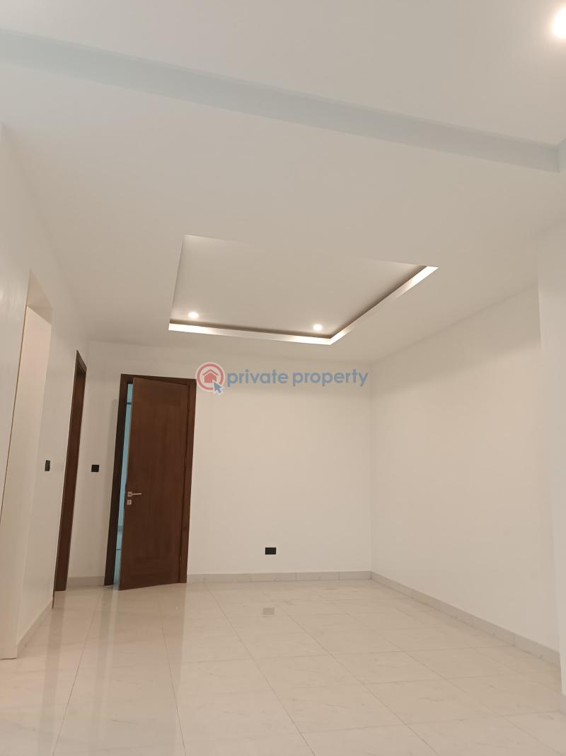 5 bedroom House For Sale Dzorwulu Accra - 2