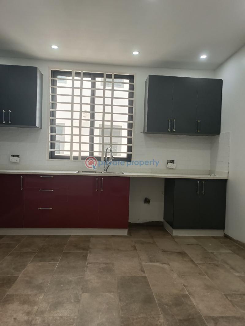5 bedroom Detached Duplex For Sale Pantang Adenta Municipal Accra - 15