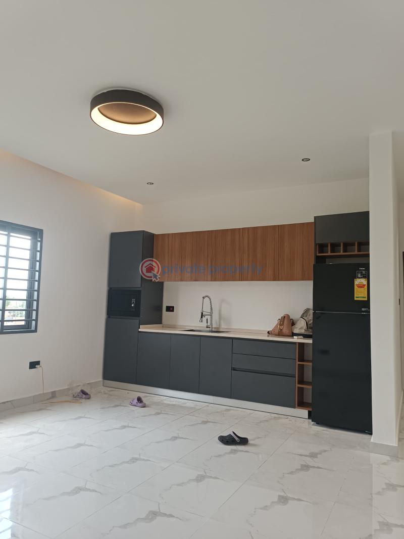 5 bedroom Detached Duplex For Sale Oyarifa Adenta Municipal Accra - 10