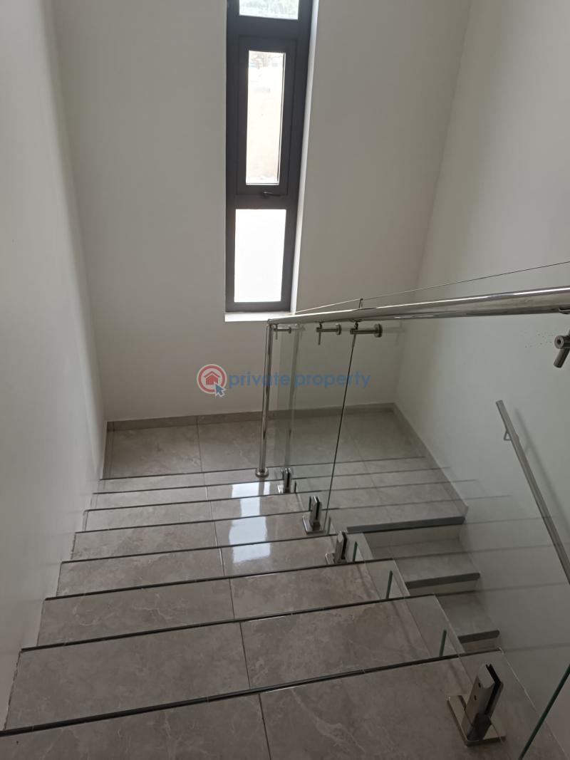 5 bedroom Detached Duplex For Sale Pantang Adenta Municipal Accra - 9
