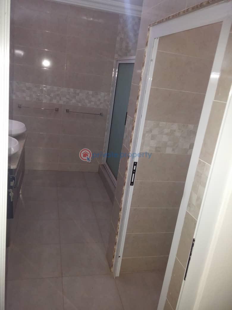 5 bedroom House For Sale comm 25 Tema Accra - 9