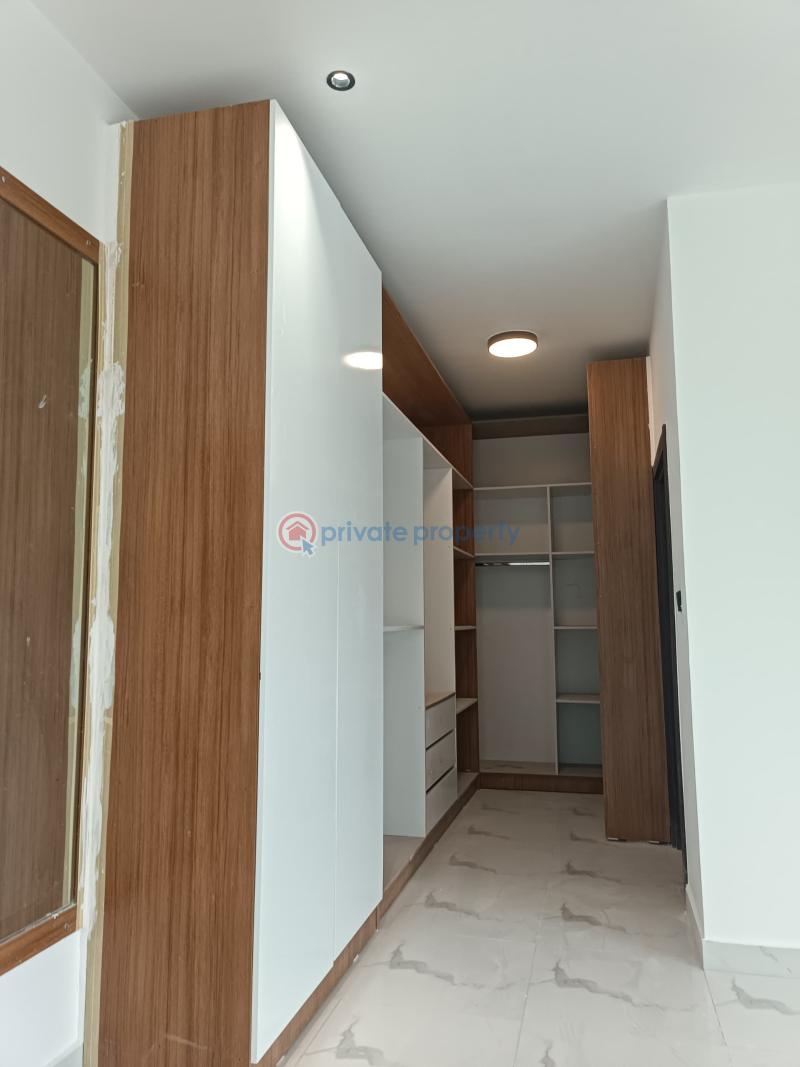 5 bedroom Detached Duplex For Sale Oyarifa Adenta Municipal Accra - 9