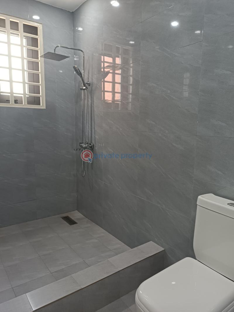 5 bedroom Detached Duplex For Sale Pantang Adenta Municipal Accra - 2