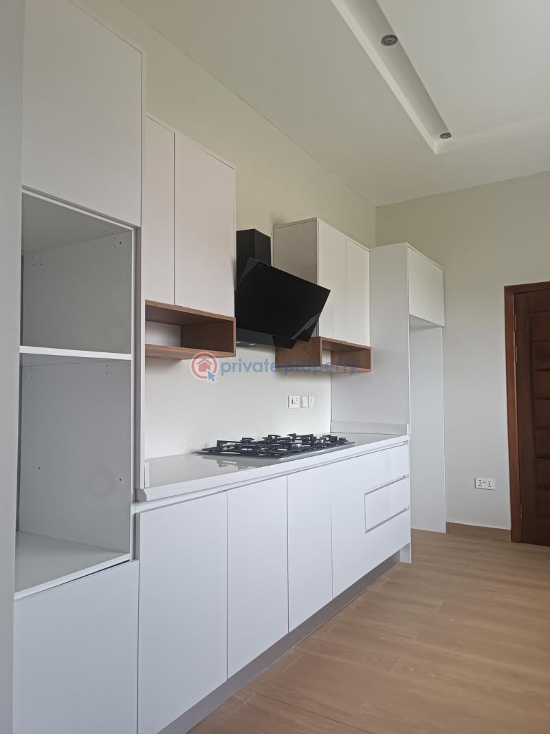 5 bedroom House For Sale Adenta Municipal Accra - 5