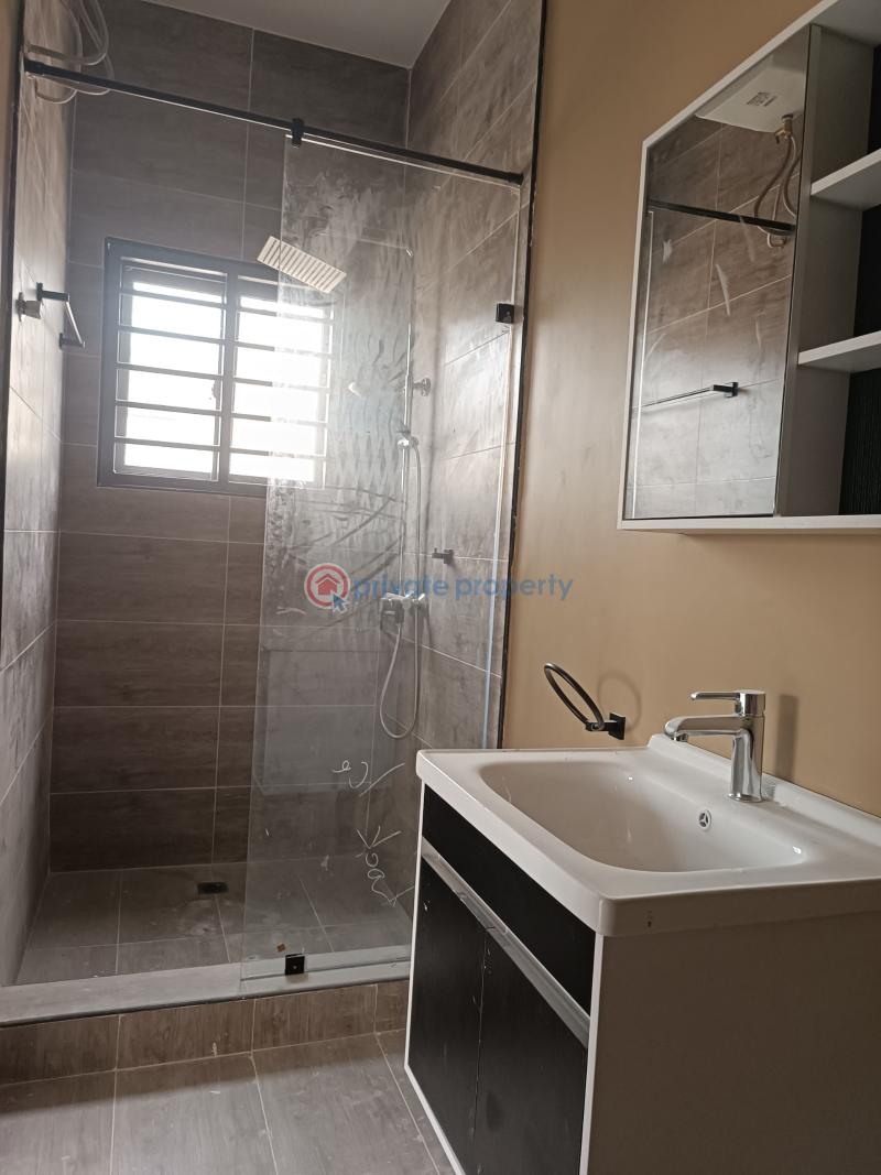 5 bedroom Detached Duplex For Sale Oyarifa Adenta Municipal Accra - 1