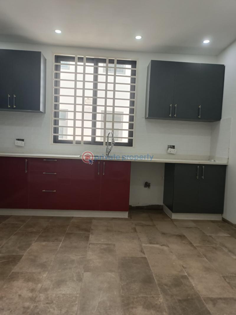 5 bedroom Detached Duplex For Sale Pantang Adenta Municipal Accra - 13