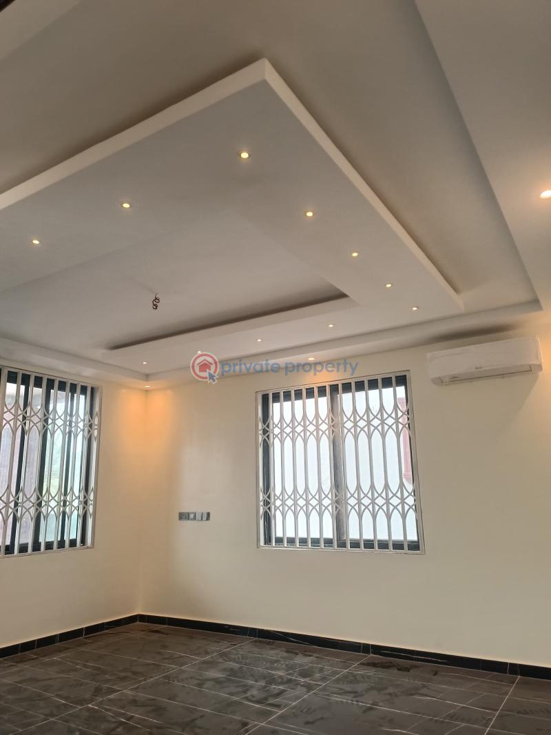 5 bedroom House For Sale Ogbojo East Legon Accra - 3