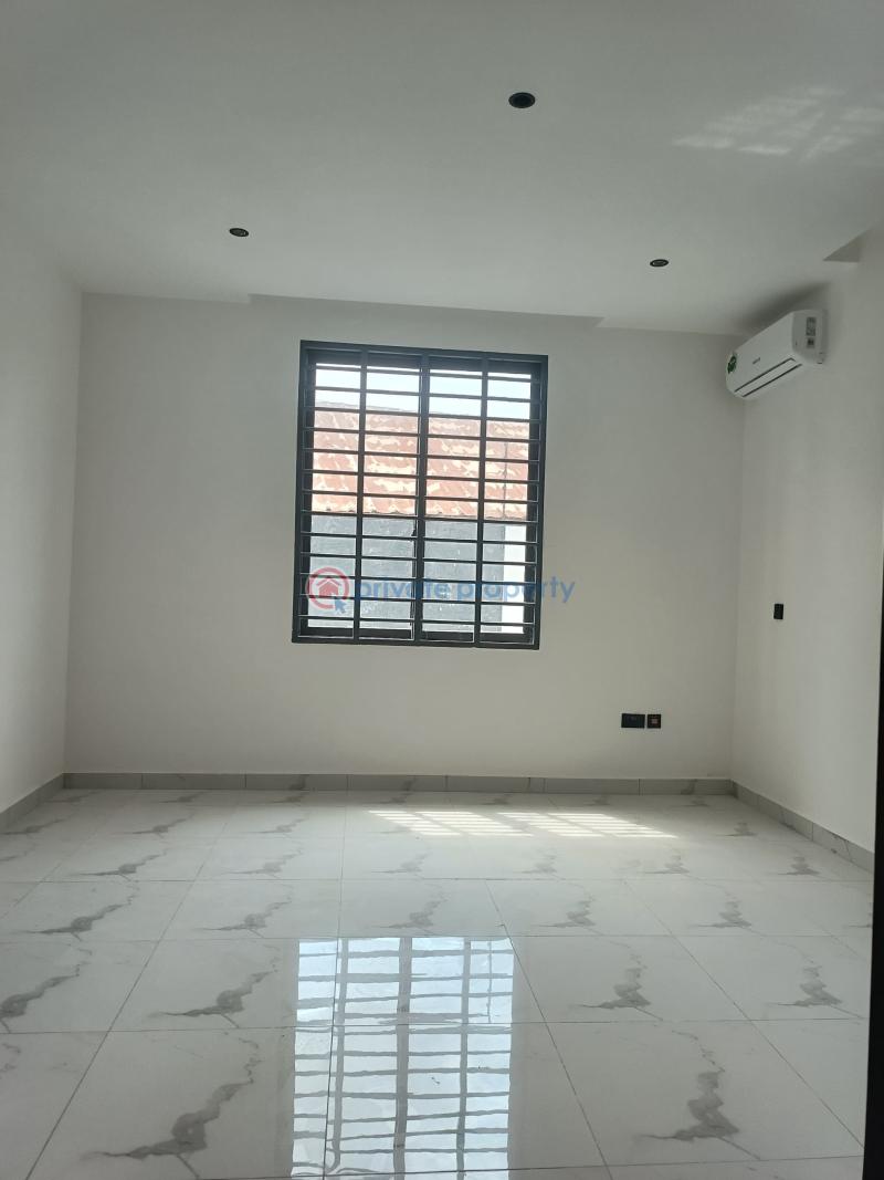5 bedroom Detached Duplex For Sale Oyarifa Adenta Municipal Accra - 12